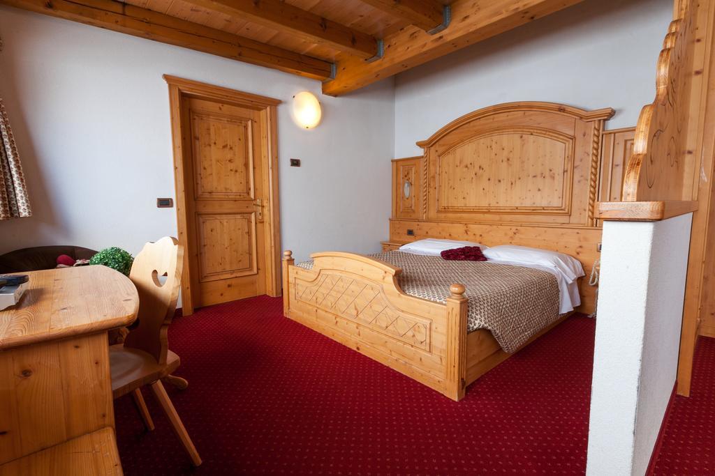 Sporting Hotel Tonalepas Buitenkant foto