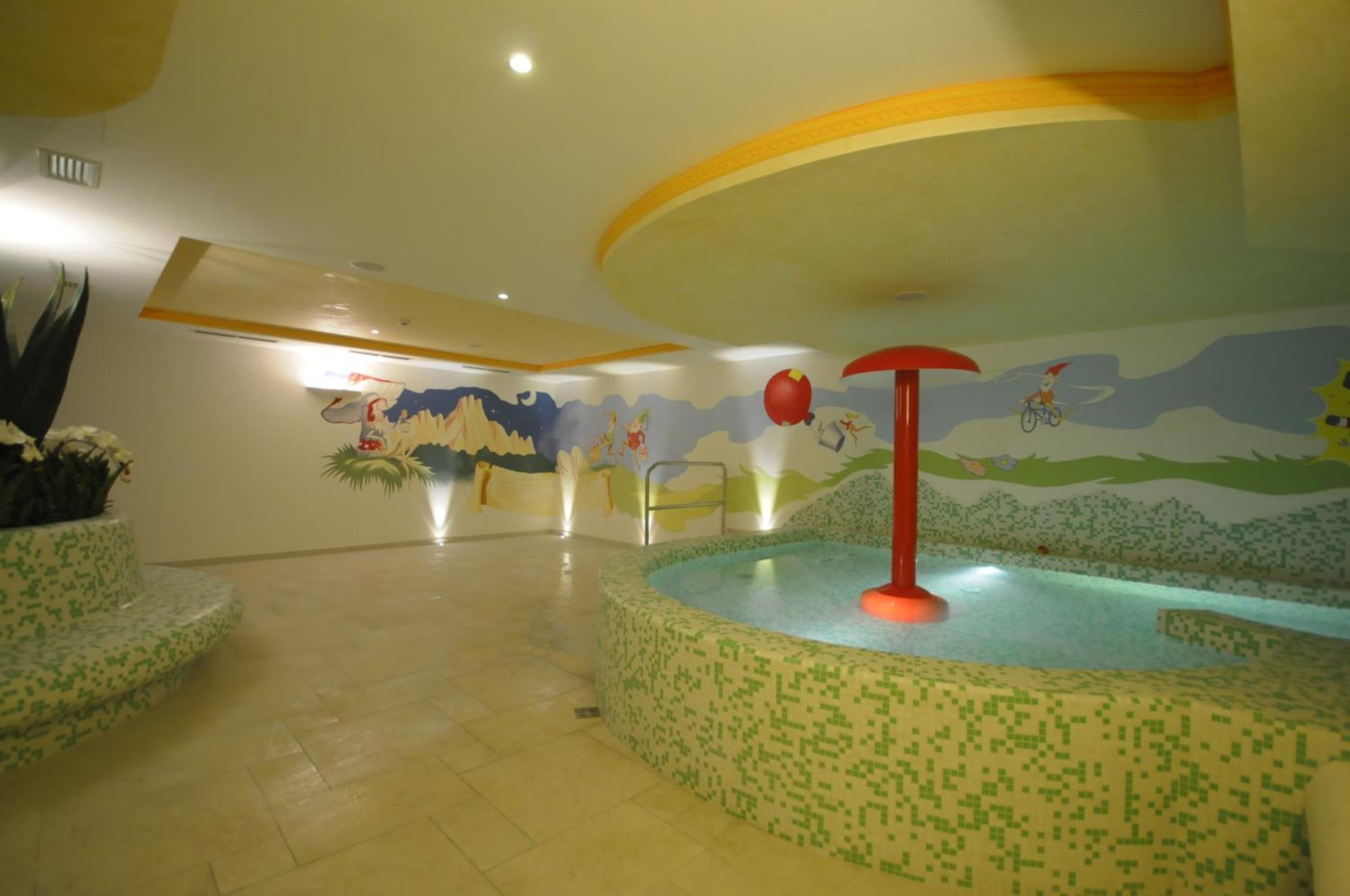 Sporting Hotel Tonalepas Buitenkant foto