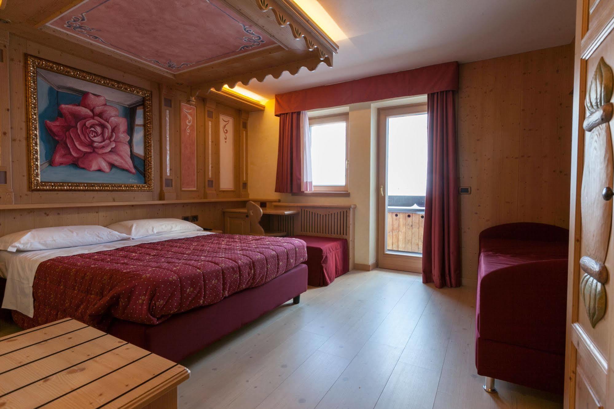 Sporting Hotel Tonalepas Buitenkant foto